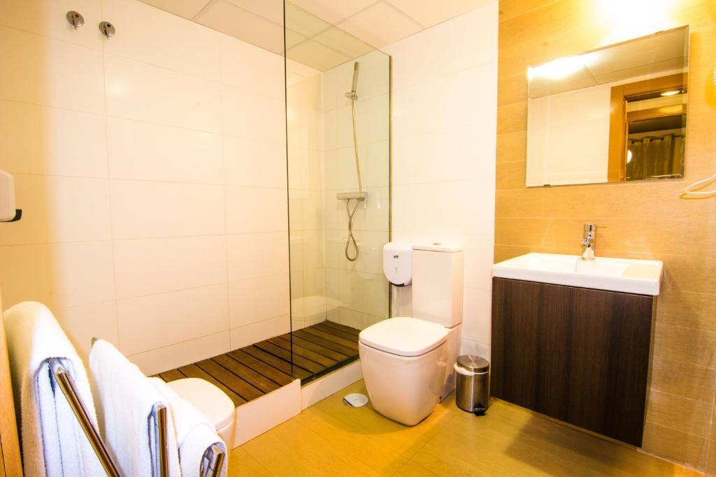 Apartamentos 16:9 Playa Suites Almería Quarto foto